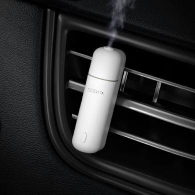 China Car Perfume Aroma Diffuser For Air Vent Ultrasonic Nano Spray for sale