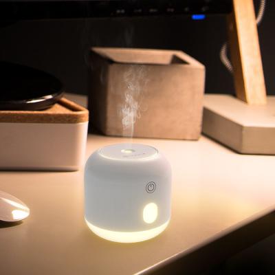 China Home Plastic Wireless Waterless Oil Diffuser 5V 1.5W Cool Mist Perfume Diffuser for sale