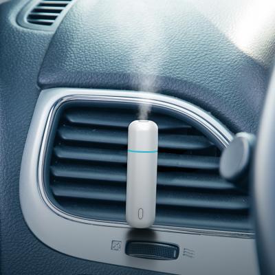 China 300Mah Li Battery Car Air Freshener Custom Logo Nano Cool Mist Spray for sale