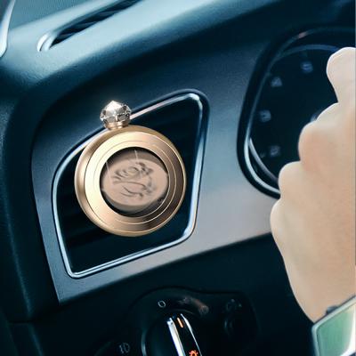 China Luxury Car Air Freshener Vent Clip Golden Decoration For Car Accessories for sale