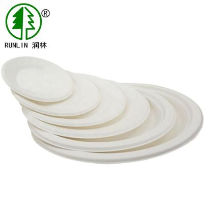 China Restaurant Biodegradable Sugarcane Bagasse Plates SGS Food Packaging Flat Round Dish for sale