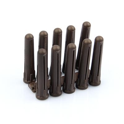 China Bricks HDPE Plastic Wall Plugs Fixings Brown Color 7MM X 40MM for sale