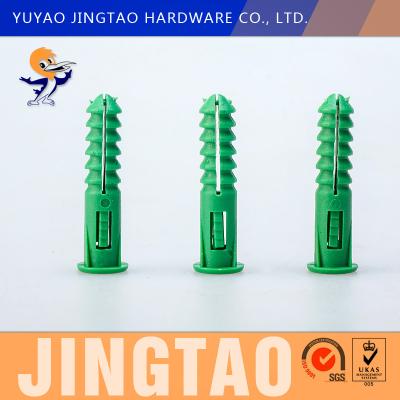 China PE Nylon Anchor Plug Screw Expansion Green Color Impact Resistant for sale