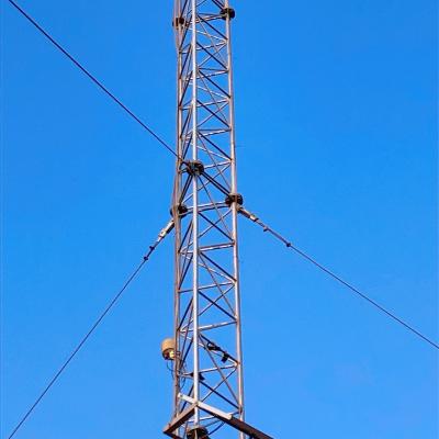 China Steel Bar Triangular Radio Telecom Guyed Wire Tower for sale