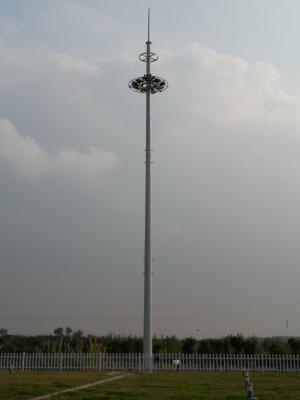 China la inmersión caliente monopolar de la torre de antena de los 40m galvanizó octagonal afilada en venta
