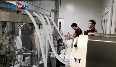 China Bottle Separating Method 1 Set of Servo Motor Drive Screw Animal Sera Filling Machine en venta