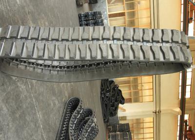 China Agriculture Crawler / Excavator Rubber Tracks 46 Link For Yanmar Vio 40 for sale