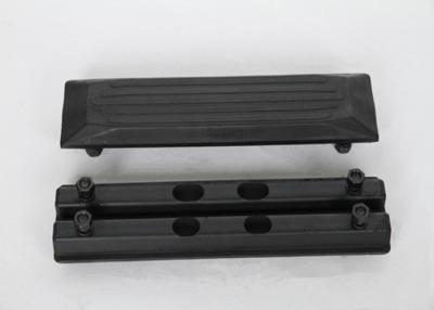 China Various Size Bolt On Rubber Track Pads for sale