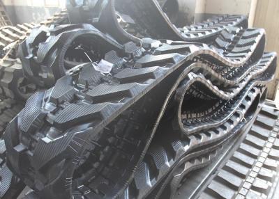 China Gummibagger-Bahnen des Rotluchs-E62 mit ununterbrochenen inneren Stahlschnüren zu verkaufen