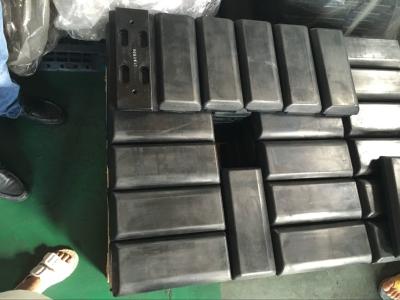 China Bolt On Black Hard Quality Rubber Track Pads 300-2/300-4 For Pavers for sale