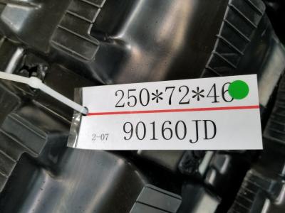 China Harte schwarze ununterbrochene Gummibahn 250×72×45 für Bagger Nissan N6 zu verkaufen