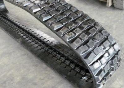 China 72 Links Rubber Excavator Tracks 400mm Width Excavator Machinery Parts for sale