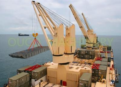 China Vessel Marine Deck Crane High Durability , 20T 30M Cargo Ship Construction Crane for sale