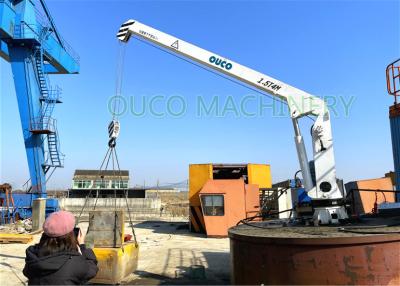 China Small Mini Easy Operation Yacht  Davit Crane With 1.5t Loading Capacity for sale