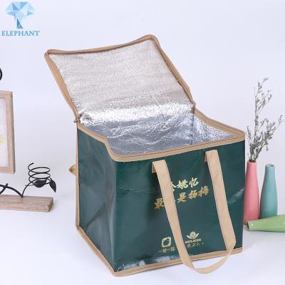 China Restaurant 30L Thermal Pizza Delivery Bags Zipper Closure For Hiking Camping for sale