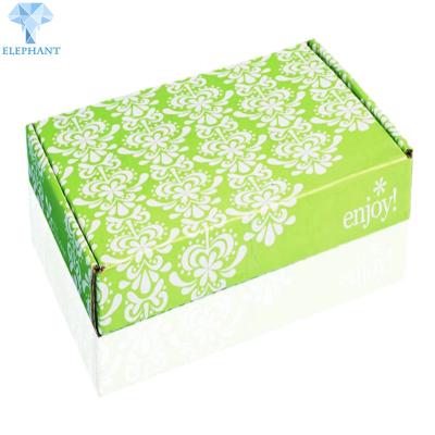 China Custom Logo Recyclable Best Price Printed Folding Large Clothing Packaging Corrugated Shipping Boxes for sale