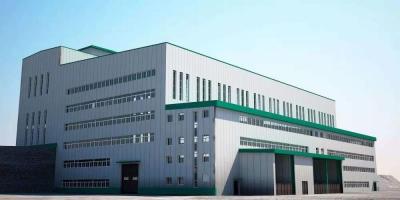 China Sistema de acero prefabricado OEM del almacenamiento del metal de Warehouse de la construcción en venta