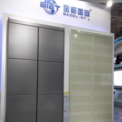 China El panel insonoro de Puf del bocadillo aisló los paneles de bocadillo del metal en venta