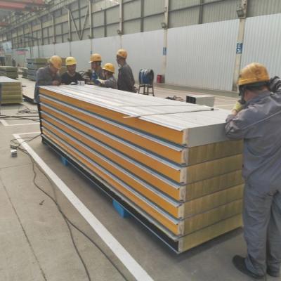 China 75 mm de Rockwool impermeable Panel aislado de color personalizado para el aislamiento de la oficina de la construcción en venta