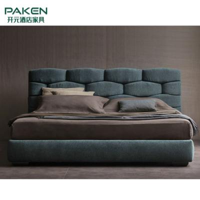 China Modifique la cama moderna del chalet de los muebles del dormitorio del diseño para requisitos particulares de lujo de Furniture&Hot en venta