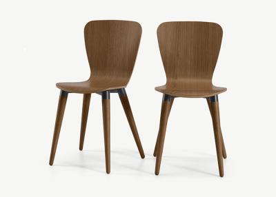 Chine Restaurant d'hôtel dinant la chaise simple sans bras d'Ant Chair Solid Wood Legs de chaise à vendre