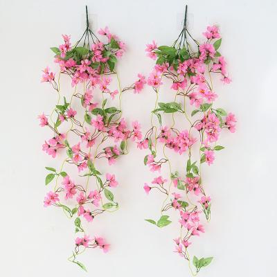 China ODM Rattan Cestas colgantes artificiales Flor Decoración para el hogar en venta