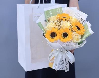 China ODM Artificial Faux Sunflower Bouquet Arrangements For Bridal Valentine'S Day for sale