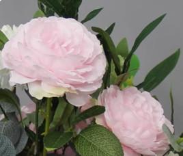 China Faux Silk Floral Arrangements Centerpieces Artificial Xmas Bouquet for sale
