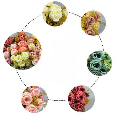 China Realista Pioia de Seda Artificial Flores de rosa Bouquet à venda