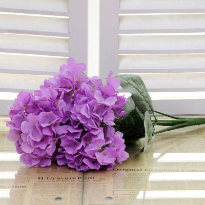 China 6 Head Plastic Artificial White Hydrangeas Flower Real Touch for sale