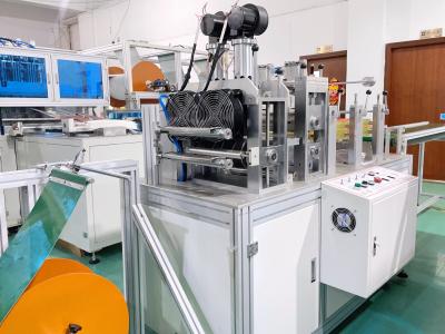 China 100pcs/min Kleine niet-geweven tassen maken machine om primaire filterzak binnenste clip strip te produceren Te koop