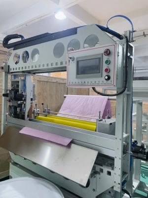 China 5KW máquina de soldadura por ultrasonido para la soldadura de bolsas no tejidas máquina de corte de fondo en venta