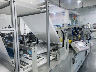 China Máquina de fabricación de bolsas de filtración de aire por ultrasonidos Cada espacio real interno en la bolsa de filtro se puede ajustar 220V en venta