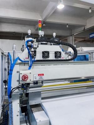 China 220V niet-geweven zaksen lassen machine met een hoge capaciteit om rechthoekige of trapeziumvormige zakken te produceren 6KW Te koop