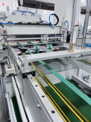 Chine 3 à 4 pièces/min Machine à sacs trapézoïdaux à haute fréquence en coton primaire tridimensionnel à vendre