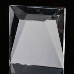 中国 透明および透明のための6 x 6 4x4クリスタル グラスのブロックの熱い溶解の独特な設計 販売のため