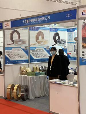 China Ancoras de vidro de vento não amianto, pastilhas de travão de largura personalizada para a indústria marítima à venda