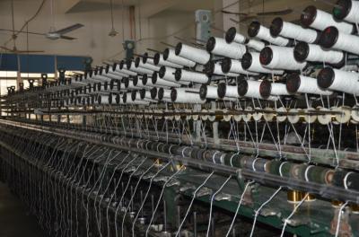 中国 5-30mmの厚さの産業ブレーキ・ライニングの100%の綿によって編まれるブラウン色 販売のため