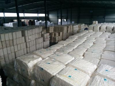 China Fabrikant Op maat gemaakte afmetingen Absorberend katoen gebleekt katoen geweven gebleekt wit stof voor ziekenhuis Te koop