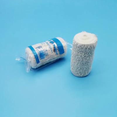 China Medical Consumable Disposable Gauze Bandage Size White Gauze Bandage Roll for sale