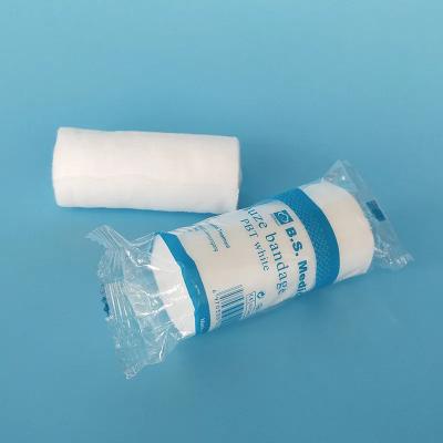 中国 Custom Self Adhesive Medical Tape Sports First Aid Supplies Wrist Ankle White Gauze Bandage Roll 販売のため