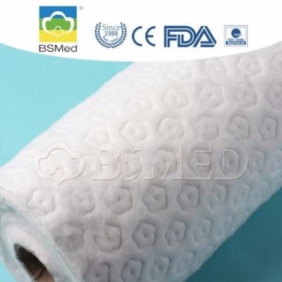 China Rolo de algodão estéril gravado médico absorvente com valor de PH 5,5 - 7,5 à venda