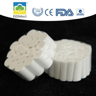 China Odorless Sterile Dental Cotton Rolls Non Irritating For Personal Care for sale