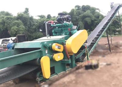 China Drum Type Tree Wood Chipper Crusher Machine 110 Kw Hydraulic Buffering System for sale
