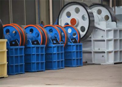 Κίνα Ανακύκλωση της συγκεκριμένης πέτρινης μηχανής 390t/H θραυστήρων σαγονιών προς πώληση