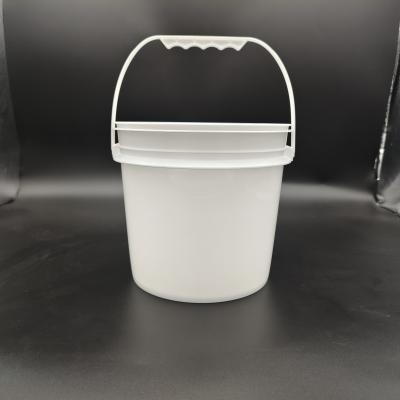China Plastic Handle Round Plastic Bucket For Chemical Transportation for sale