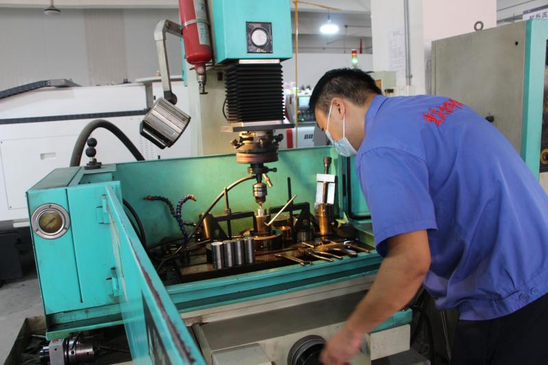 Fornecedor verificado da China - Chongqing Henghui Precision Mold Co., Limited