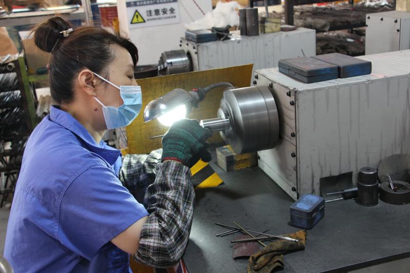 Verified China supplier - Chongqing Henghui Precision Mold Co., Limited