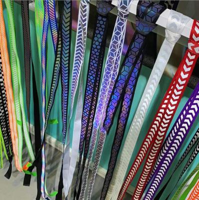 China Material reflexivo do arco-íris plástico da fita do zíper impresso em zíperes para sacos à venda