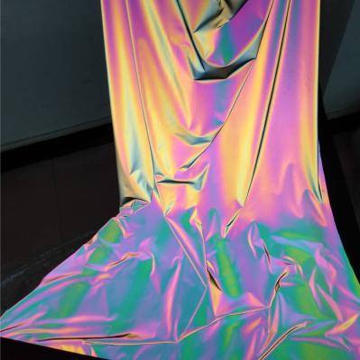 China Poliéster elástico del estiramiento del arco iris de la tela del material del reflector reflexivo iridiscente de Spandex en venta